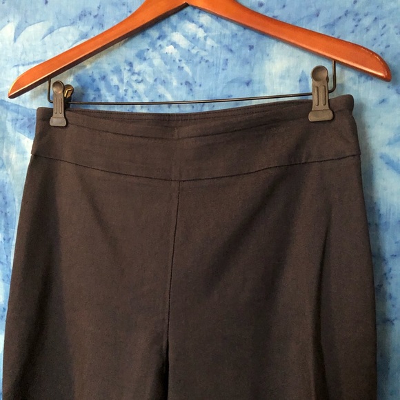 Roz&Ali, Cropped Pants - Picture 3 of 7